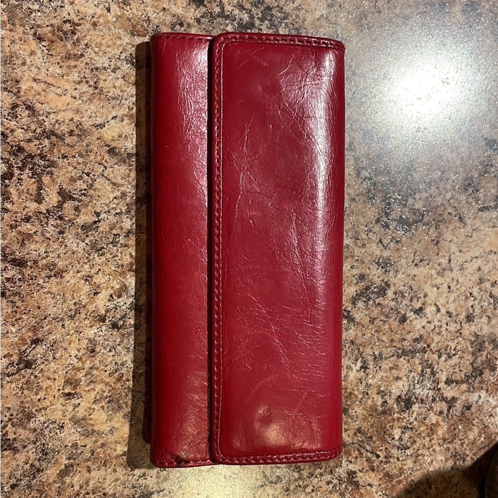 Deep red Hobo wallet